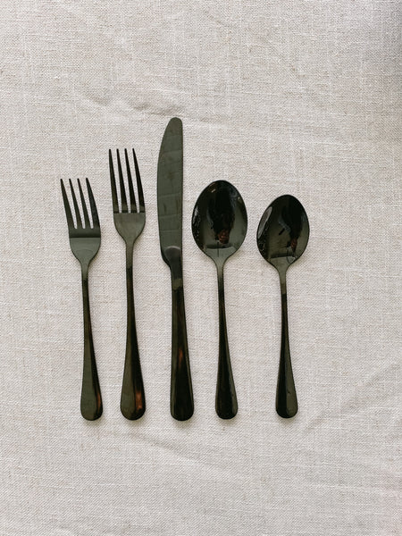 Black Silverware Set